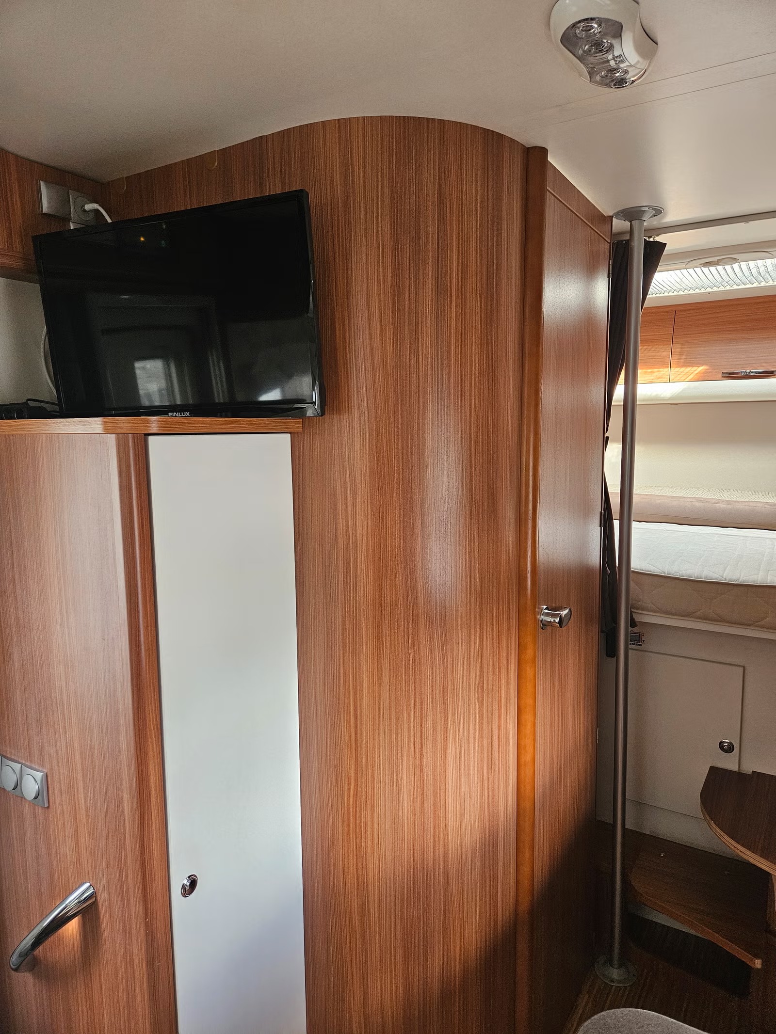 ADRIA MATRIX 680SP - Image 14