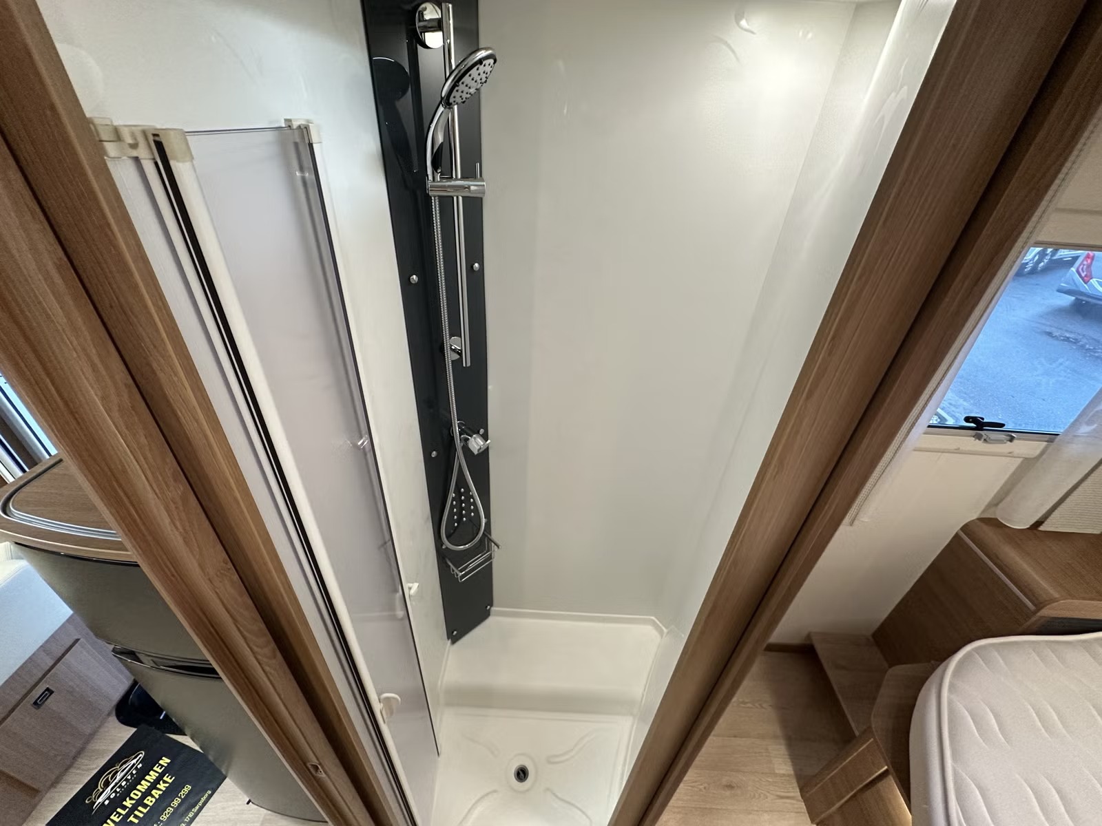 RAPIDO 696 F PREMIUM EDITION - Image 15