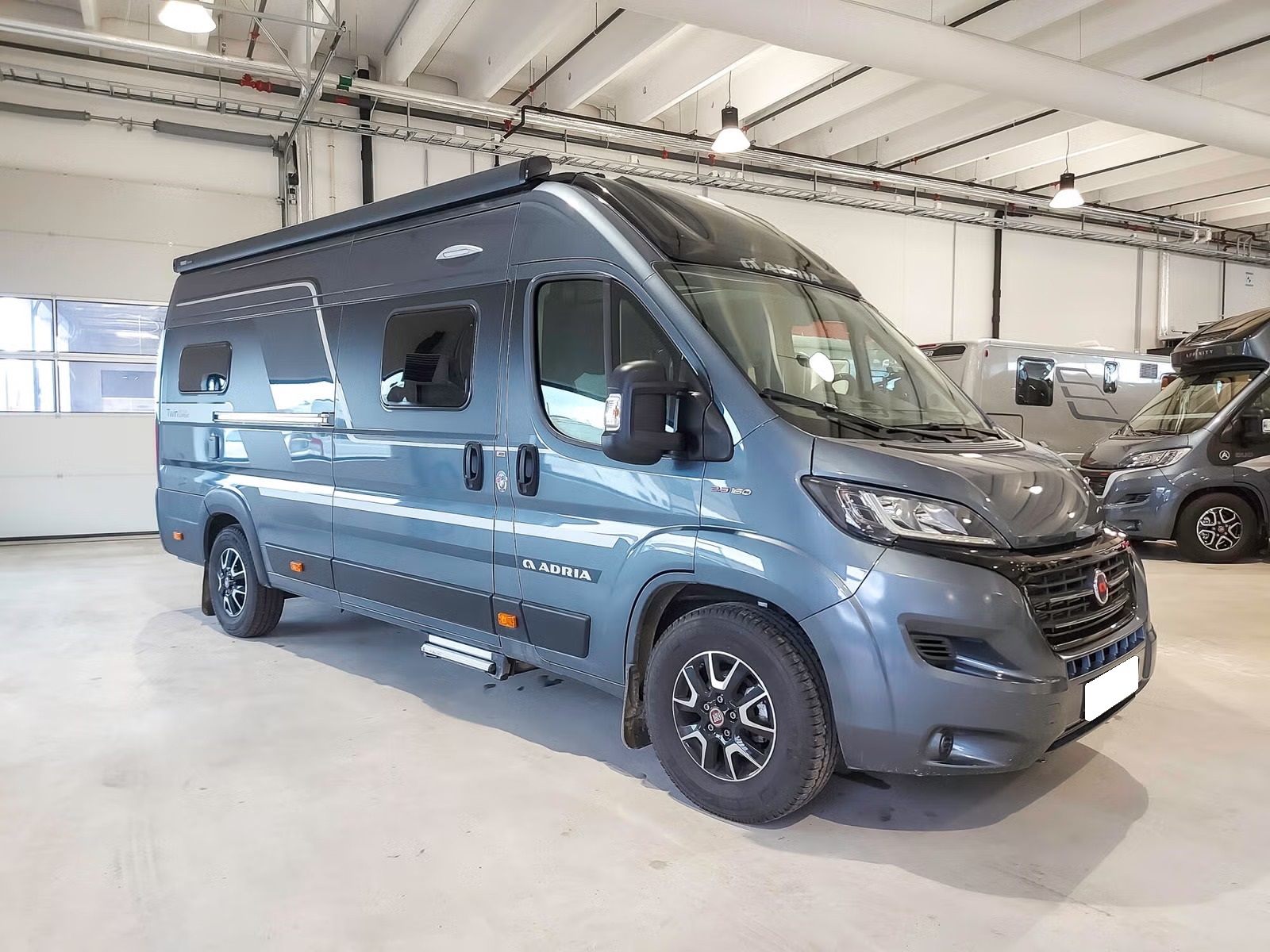 ADRIA TWIN 640 SLB SUPREME - Image 4