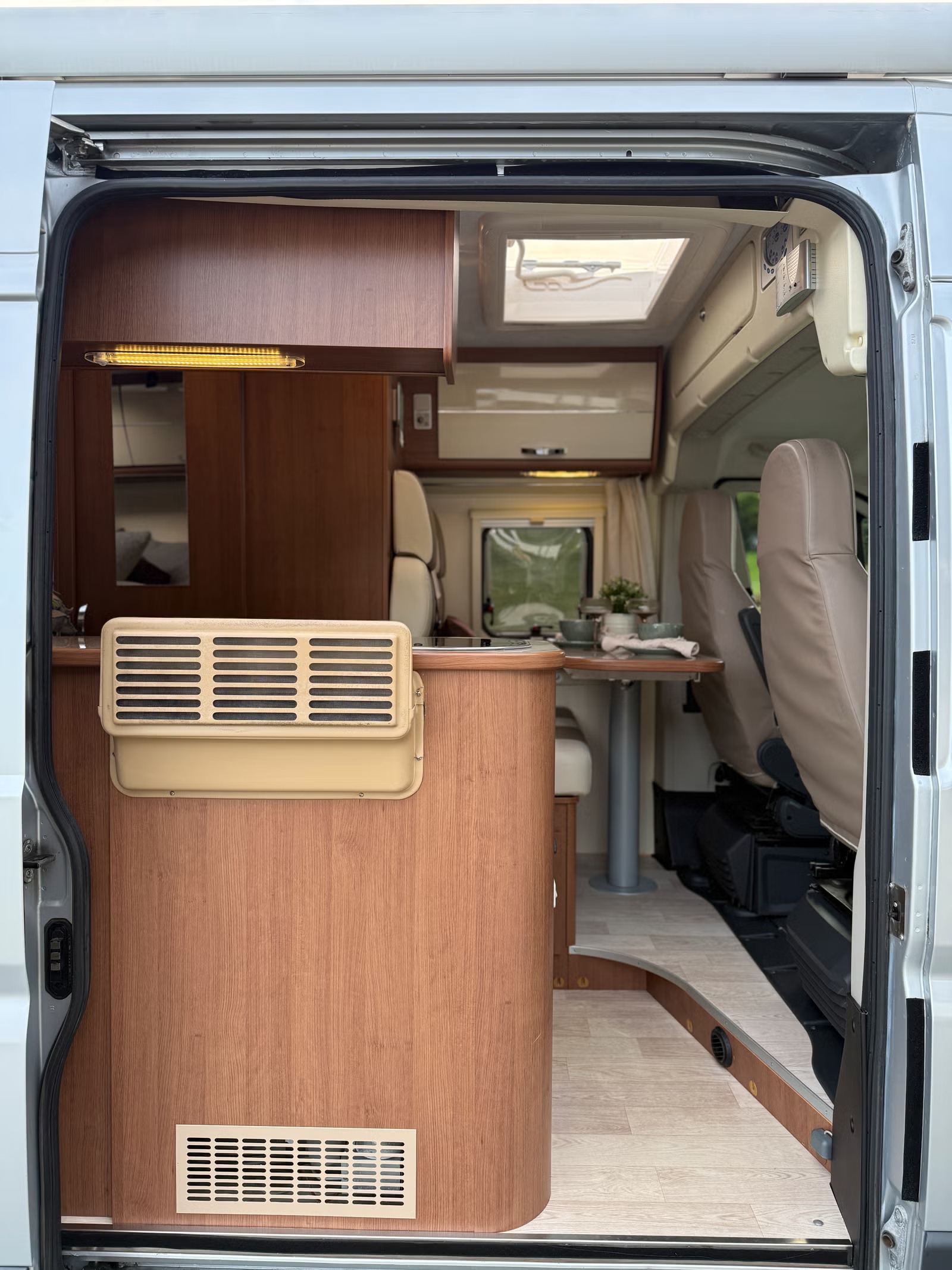 CHALLENGER VANY 02 S PRESTIGE - Image 14