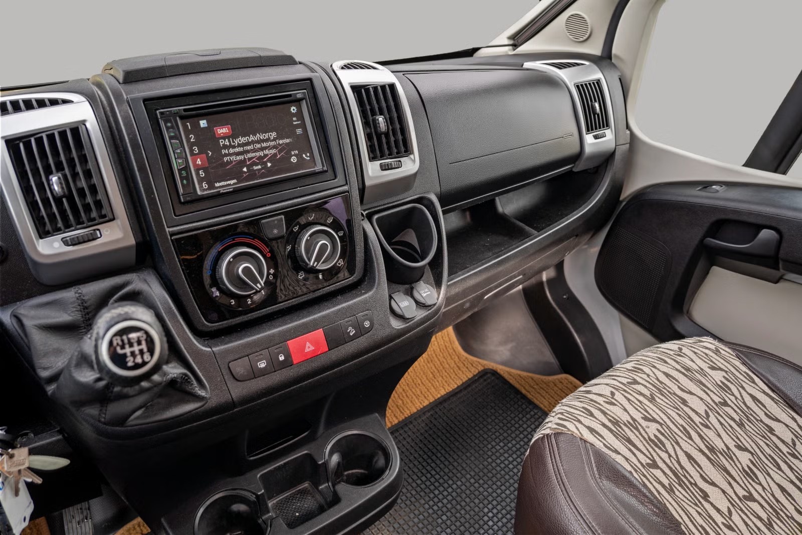 CHALLENGER VANY V114 - 04 COUCHAGES - Image 11