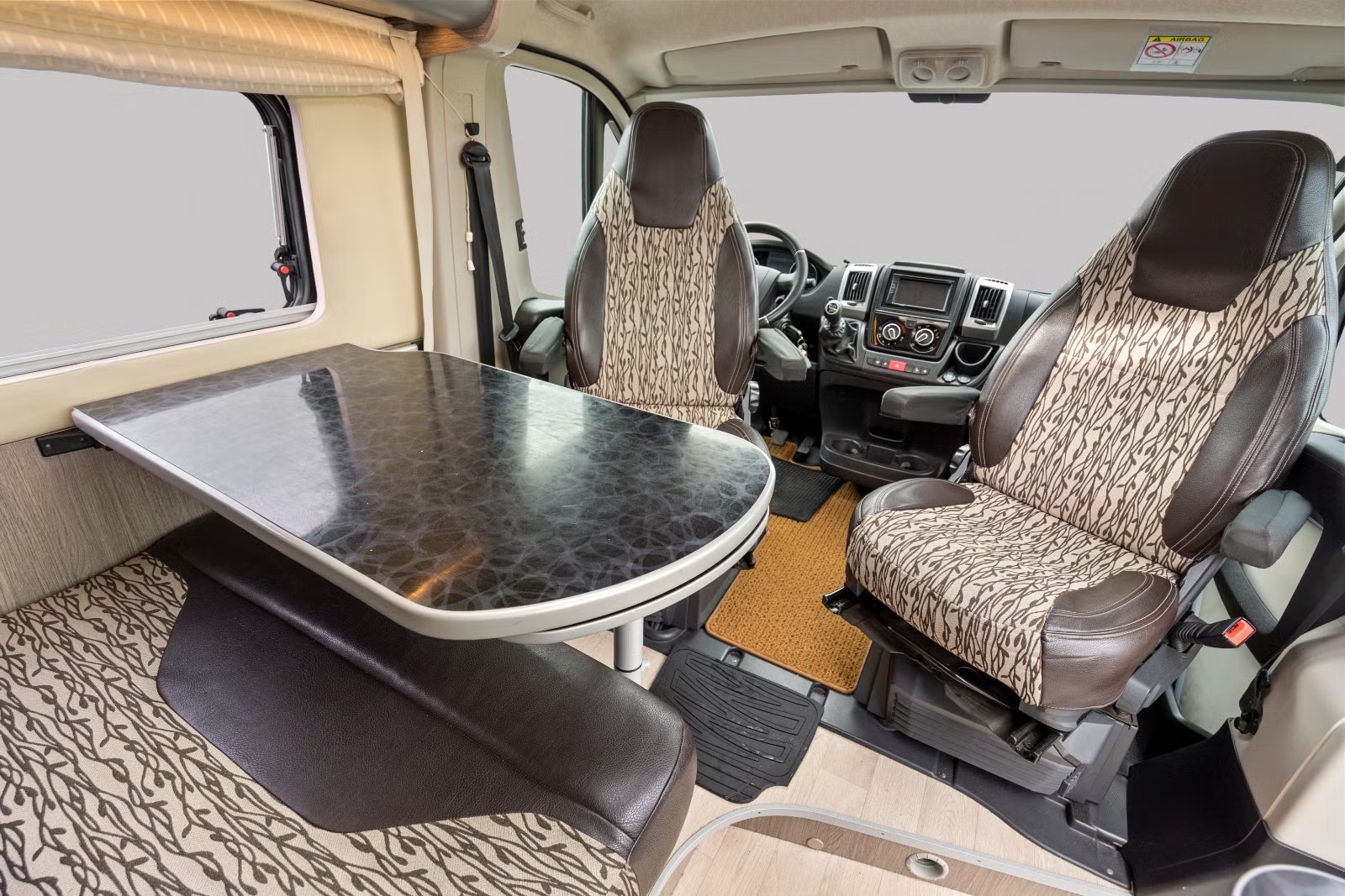 CHALLENGER VANY V114 - 04 COUCHAGES - Image 14