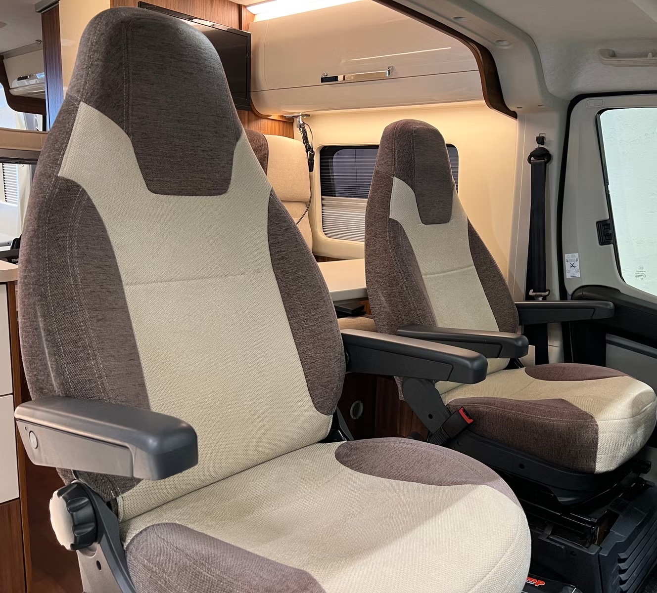 KARMANN MOBIL DAVIS 590 VIVA - 04 COUCHAGES - Image 13