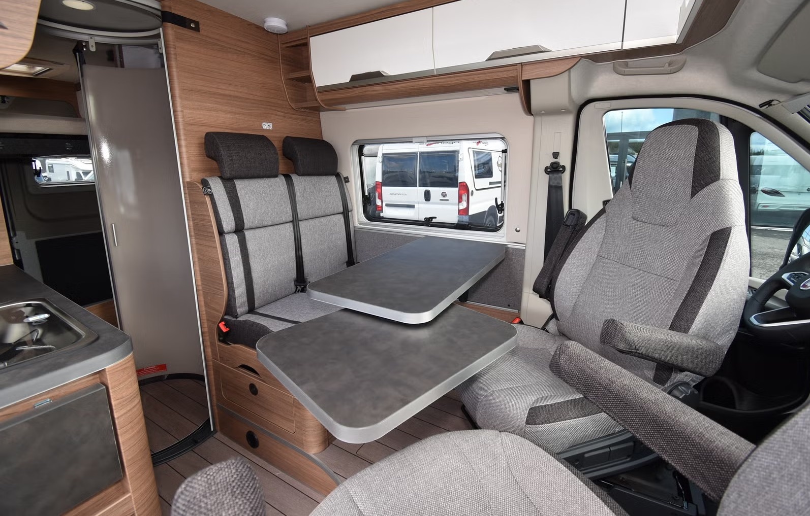 KNAUS BOXLIFE 600 MQ PLATINUM - 04 COUCHAGES - Image 10