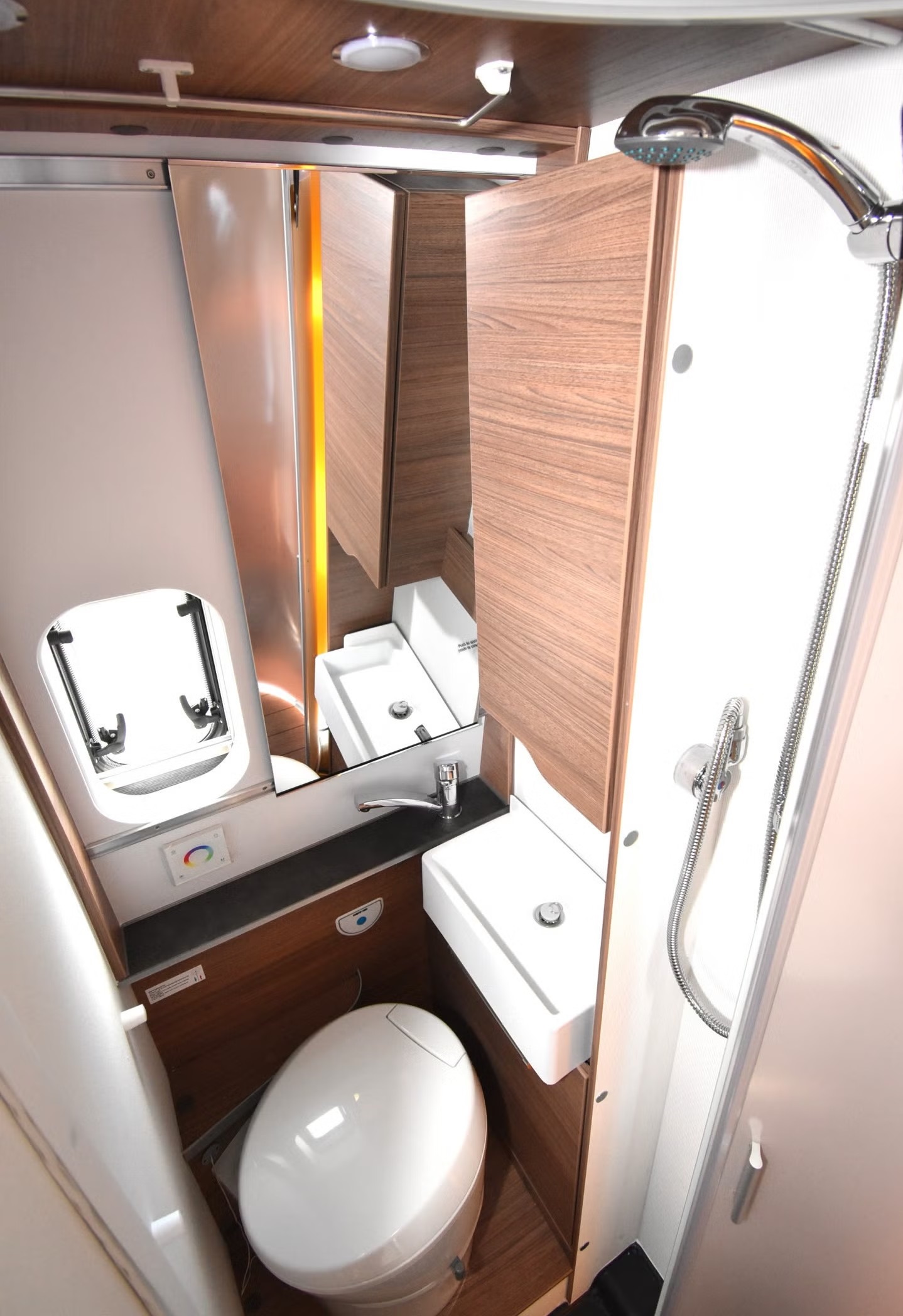 KNAUS BOXLIFE 600 MQ PLATINUM - 04 COUCHAGES - Image 17