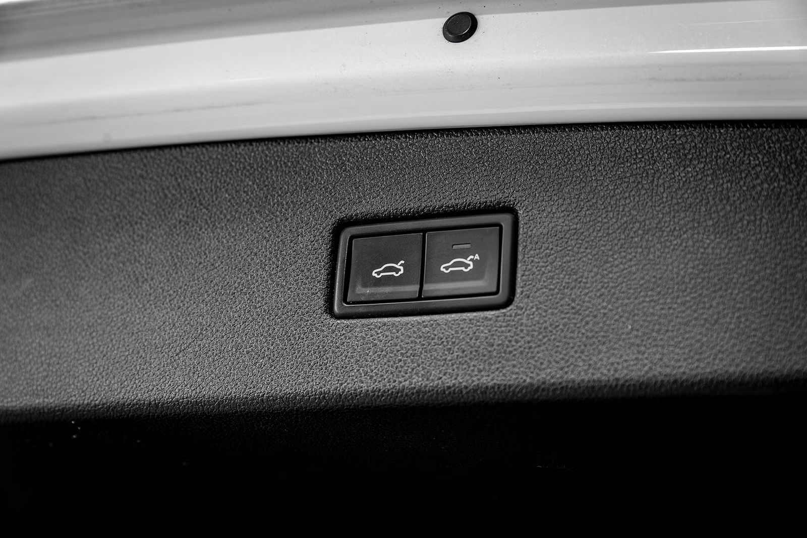 VOLKSWAGEN TIGUAN II 2.0 TDI 150 4MOTION R LINE DSG7 - Image 19