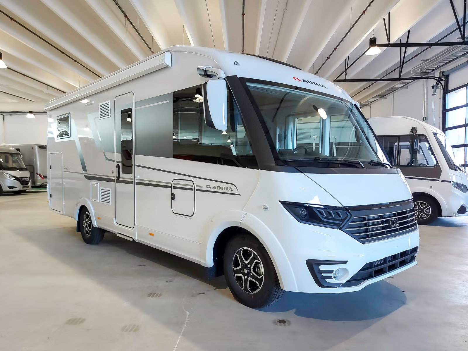ADRIA SONIC 700 SL
