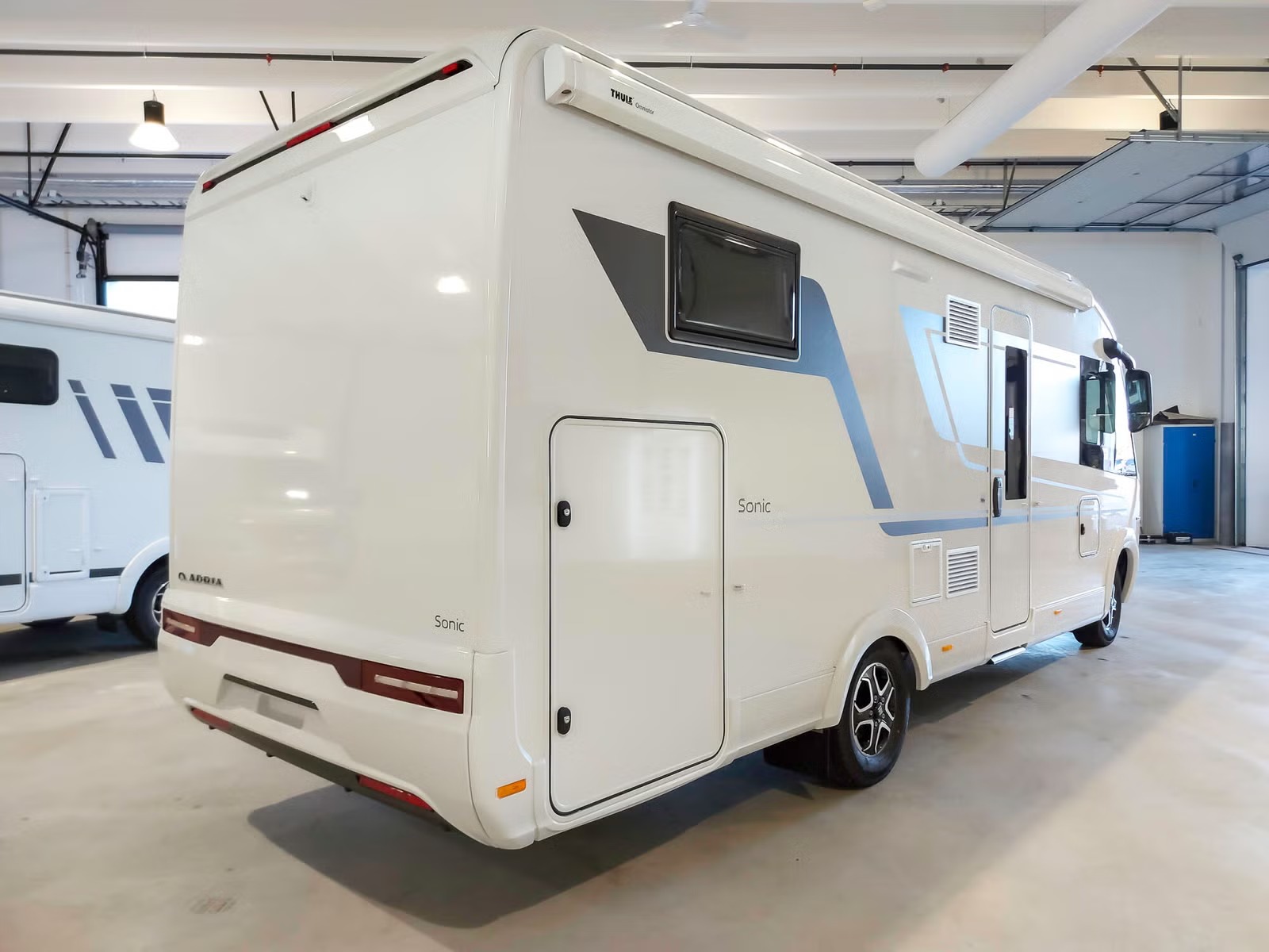 ADRIA SONIC 700 SL - Image 3