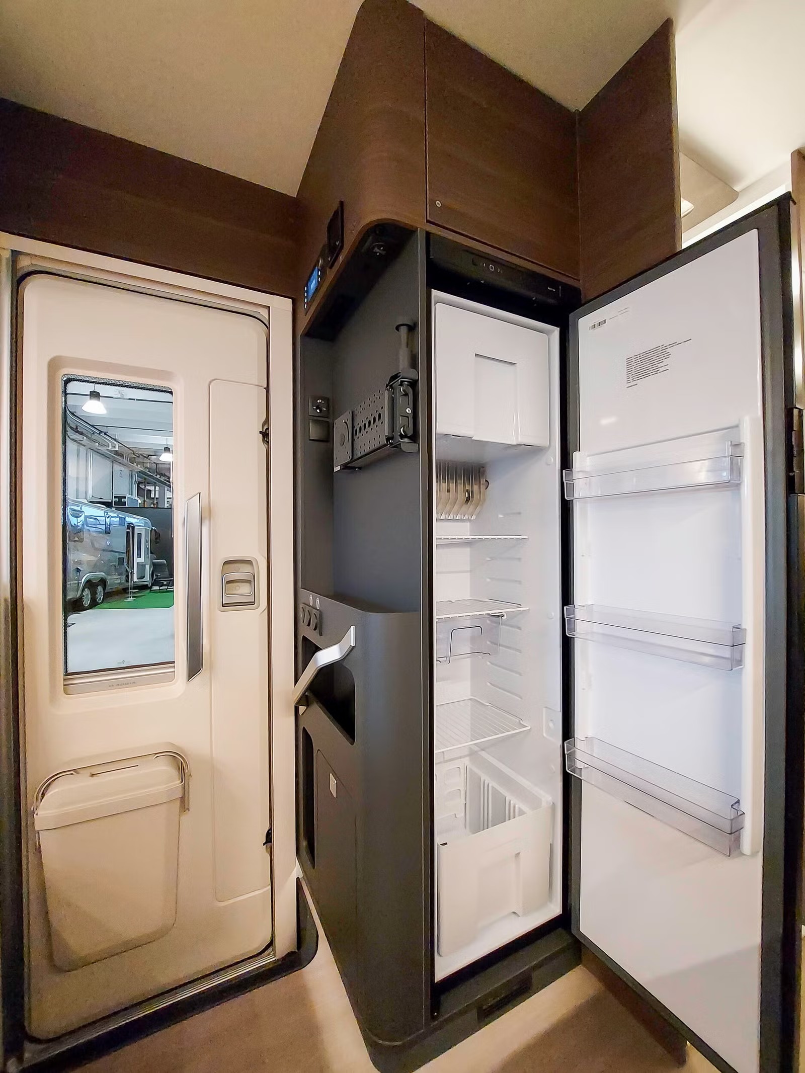 ADRIA SONIC SUPREME 700 DC - Image 13