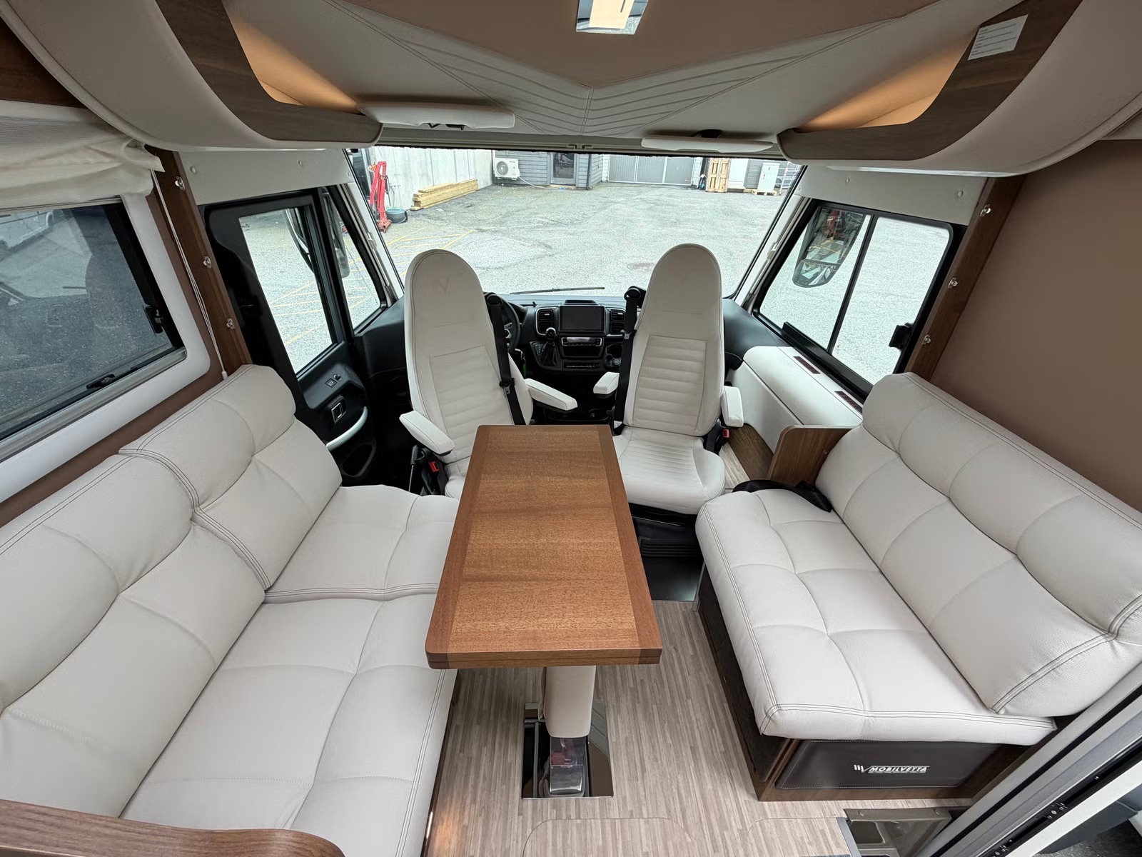 MOBILVETTA K-YACHT TEKNO LINE 64 - Image 8