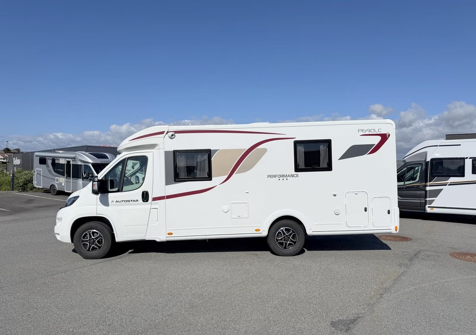 AUTOSTAR PERFORMANCE P690 LC - LIT CENTRAL - 4 COUCHAGES - Image 2