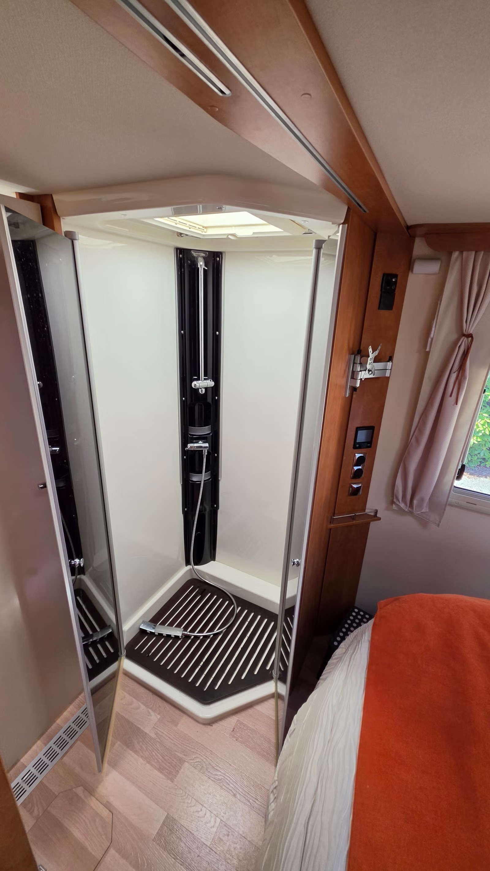 AUTOSTAR PRESTIGE ELITE I 730L - LIT CENTRAL - 4 COUCHAGES - Image 16