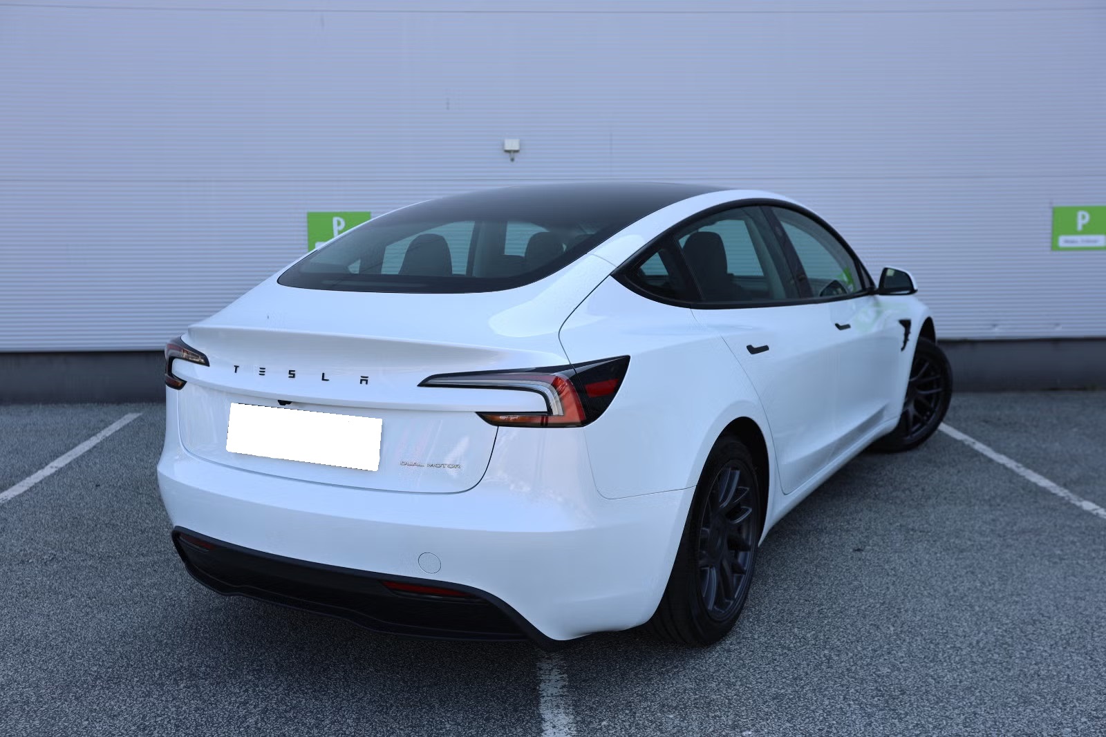 TESLA MODEL 3 HIGHLAND AWD DUAL MOTOR LONG RANGE - Image 7
