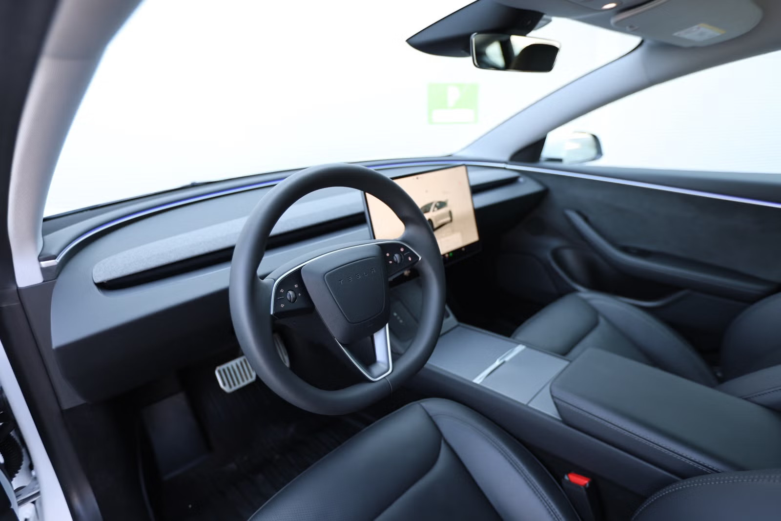 TESLA MODEL 3 HIGHLAND AWD DUAL MOTOR LONG RANGE - Image 13
