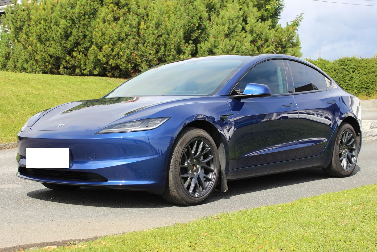 TESLA MODEL 3 HIGHLAND AWD DUAL MOTOR LONG RANGE - Image 3