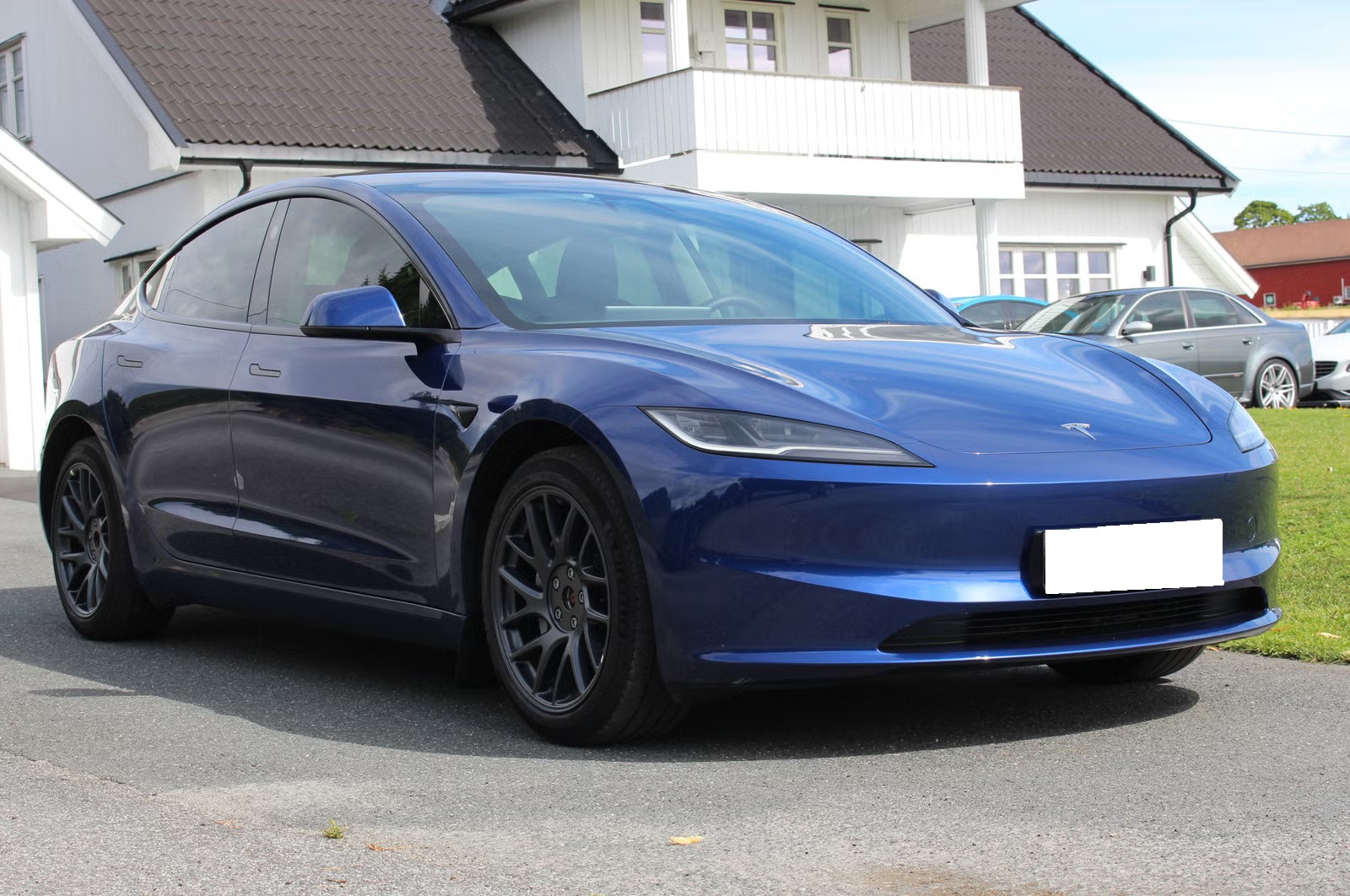 TESLA MODEL 3 HIGHLAND AWD DUAL MOTOR LONG RANGE - Image 4
