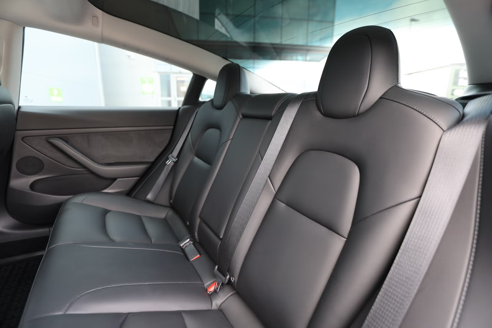 TESLA MODEL 3 LONG RANGE DUAL MOTOR FACELIFT - Image 13