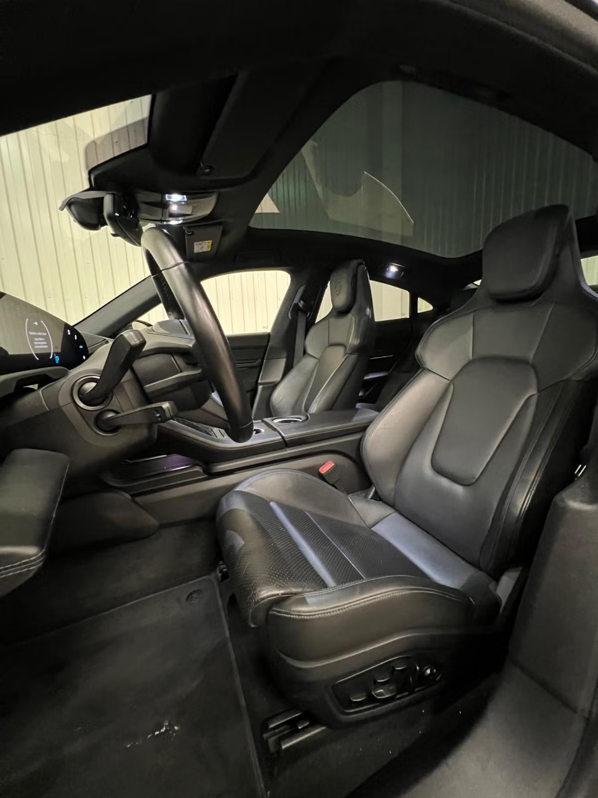 PORSCHE TAYCAN 4S PERFORMANCE PLUS - Image 9
