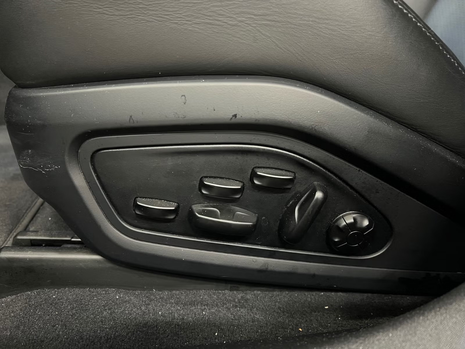 PORSCHE TAYCAN 4S PERFORMANCE PLUS - Image 16