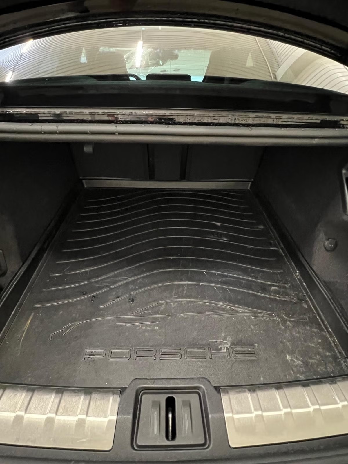 PORSCHE TAYCAN 4S PERFORMANCE PLUS - Image 18