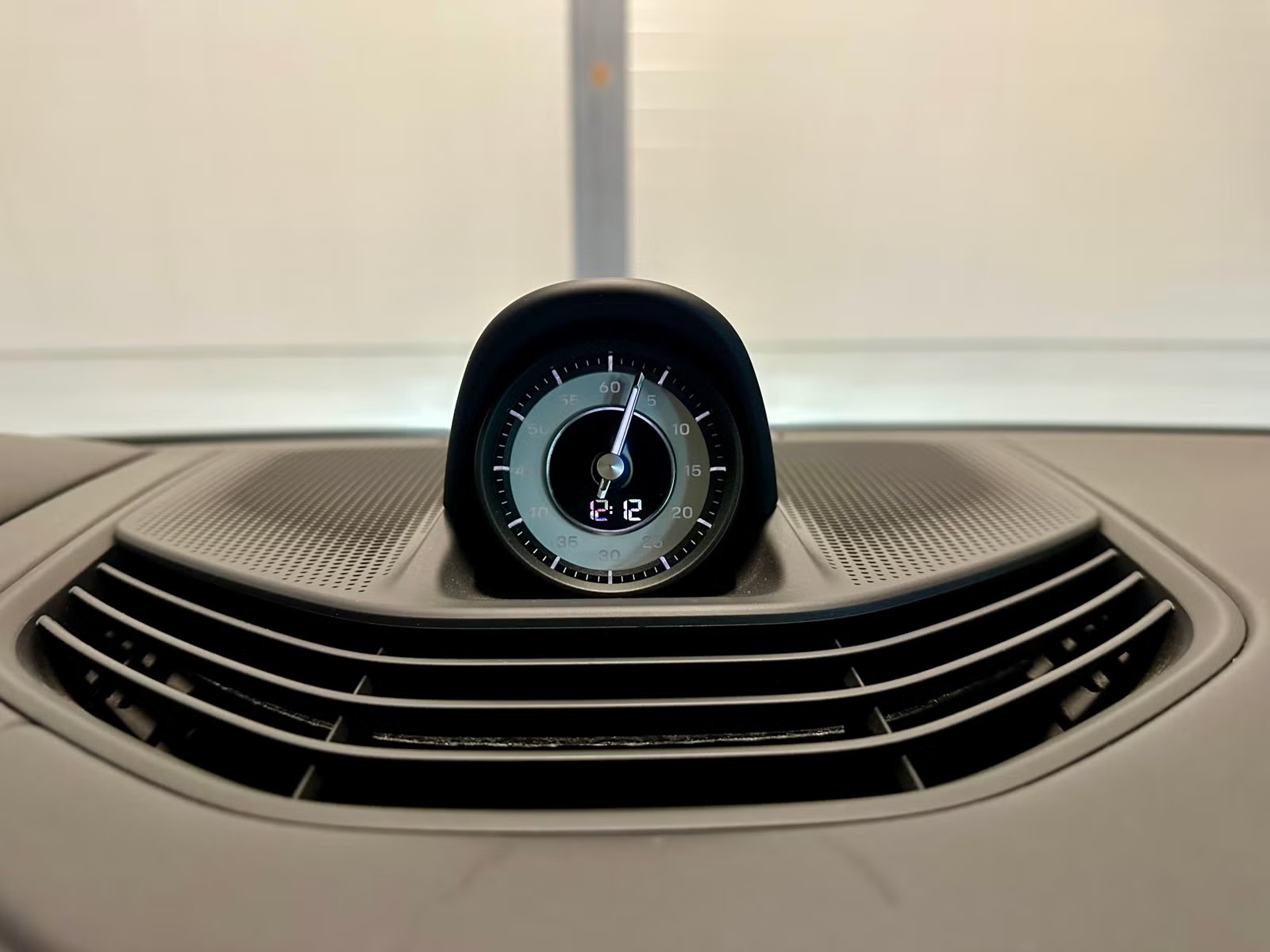 PORSCHE TAYCAN 4S PERFORMANCE PLUS - Image 6
