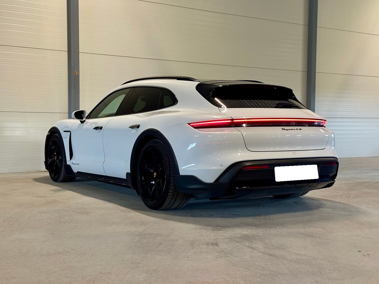 PORSCHE TAYCAN 4S PERFORMANCE PLUS - Image 4