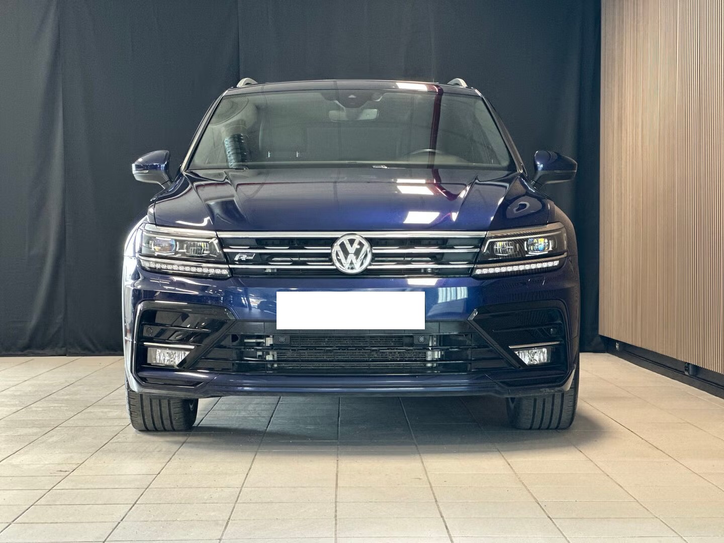 VOLKSWAGEN TIGUAN 2.0 TDI 190 4MOTION DSG7 R LINE - Image 2