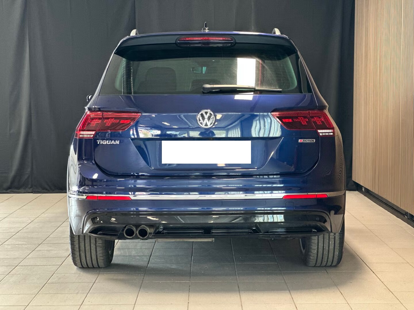 VOLKSWAGEN TIGUAN 2.0 TDI 190 4MOTION DSG7 R LINE - Image 4