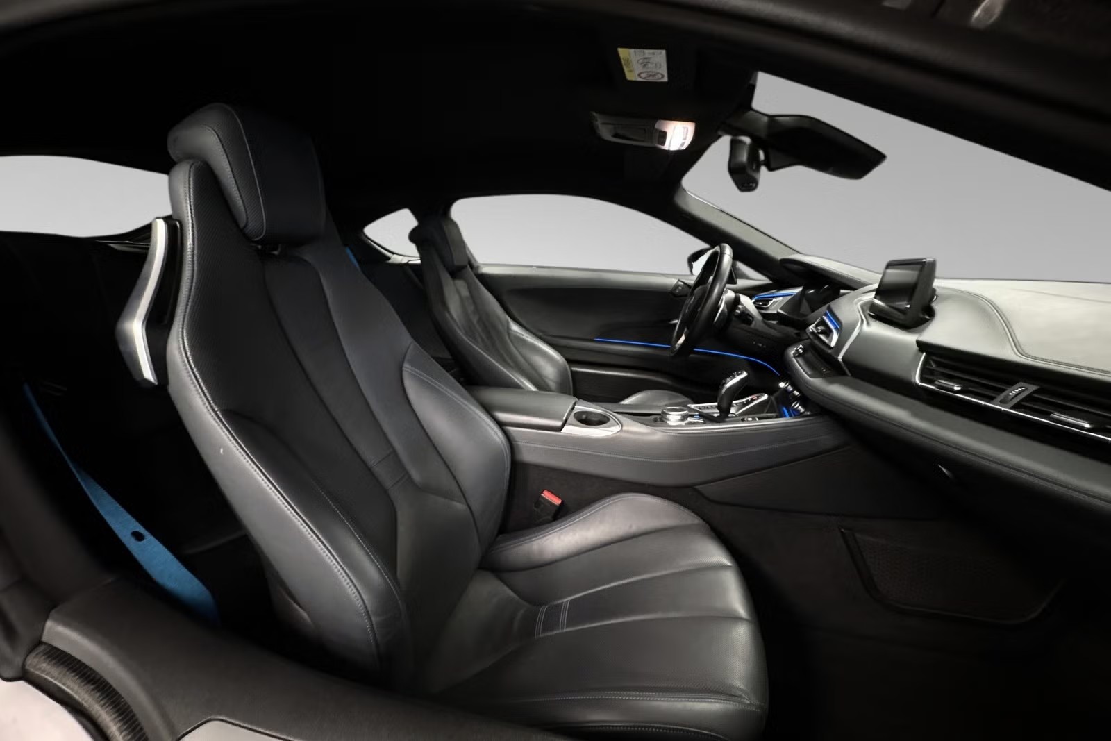 BMW i8 I (I12) PURE IMPULSE - Image 10