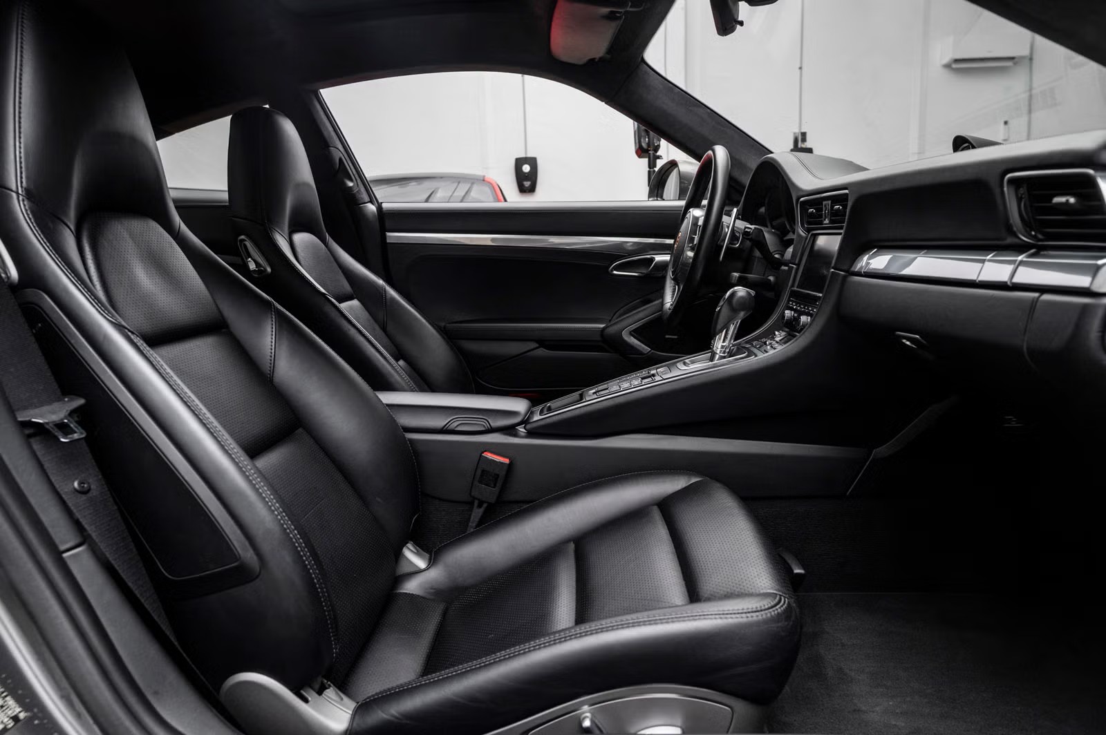 PORSCHE 911 COUPE CARRERA 4S PDK - Image 9