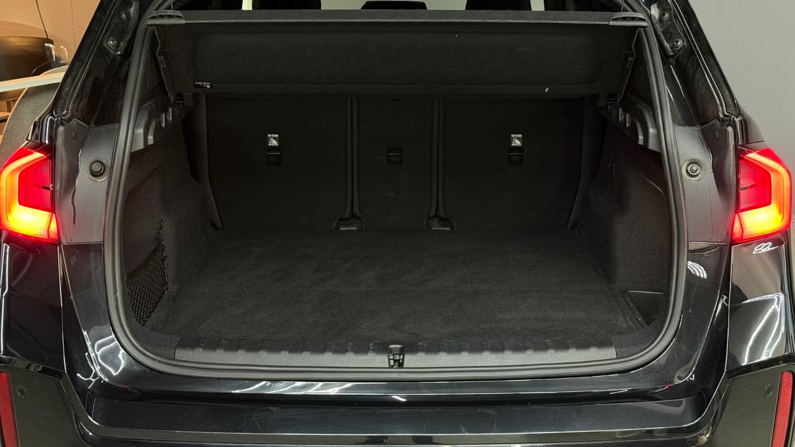 BMW iX1 XDRIVE30 M SPORT FULLY CHARGED - Image 18
