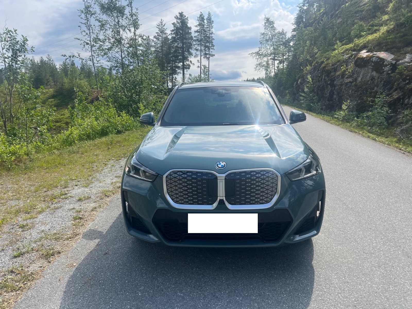 BMW iX1 XDRIVE30 M SPORT - Image 3