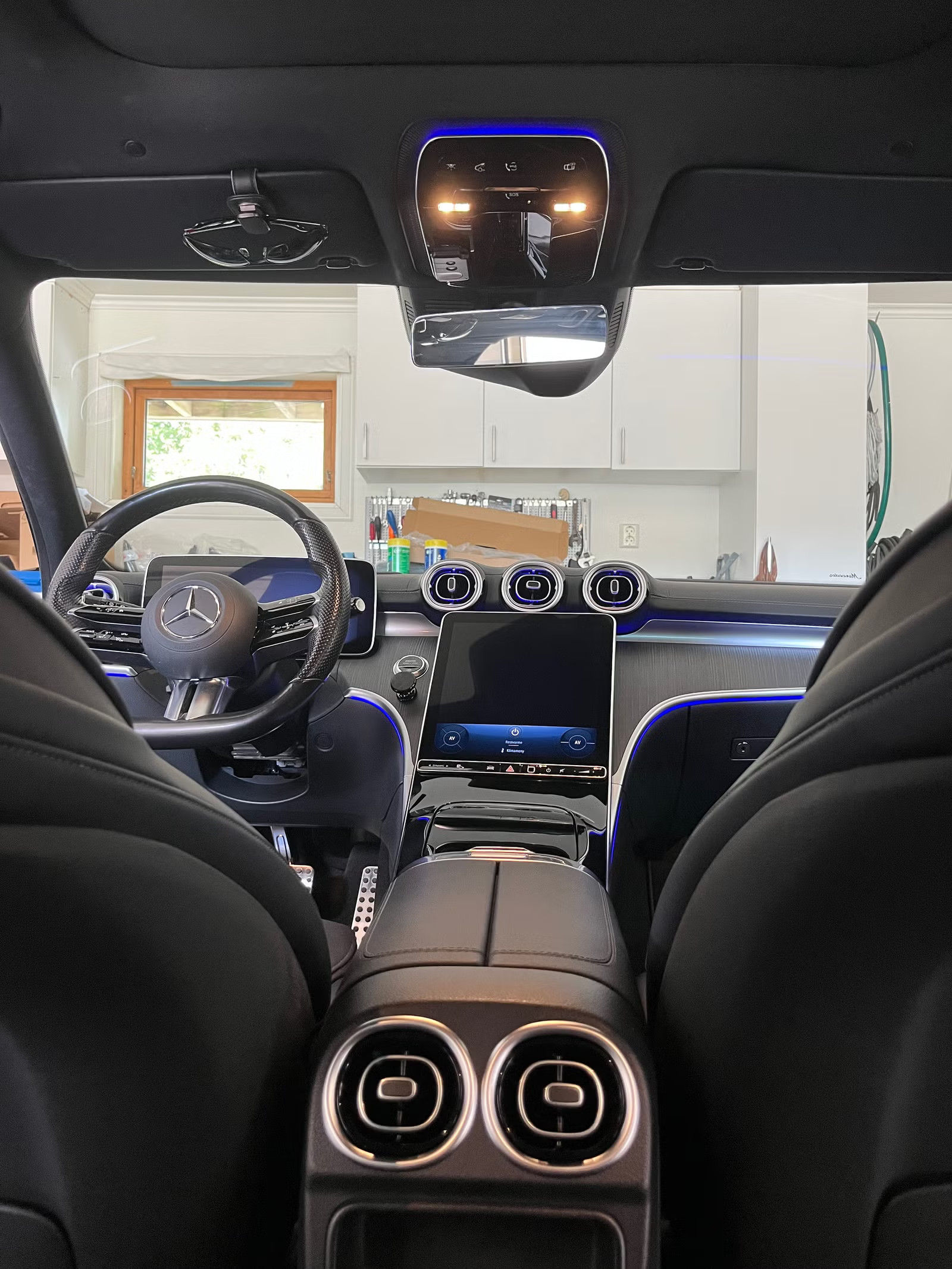 MERCEDES-BENZ C 220 D AMG LINE - Image 13