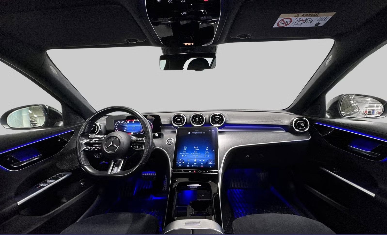 MERCEDES-BENZ C 220 D AMG LINE - Image 11