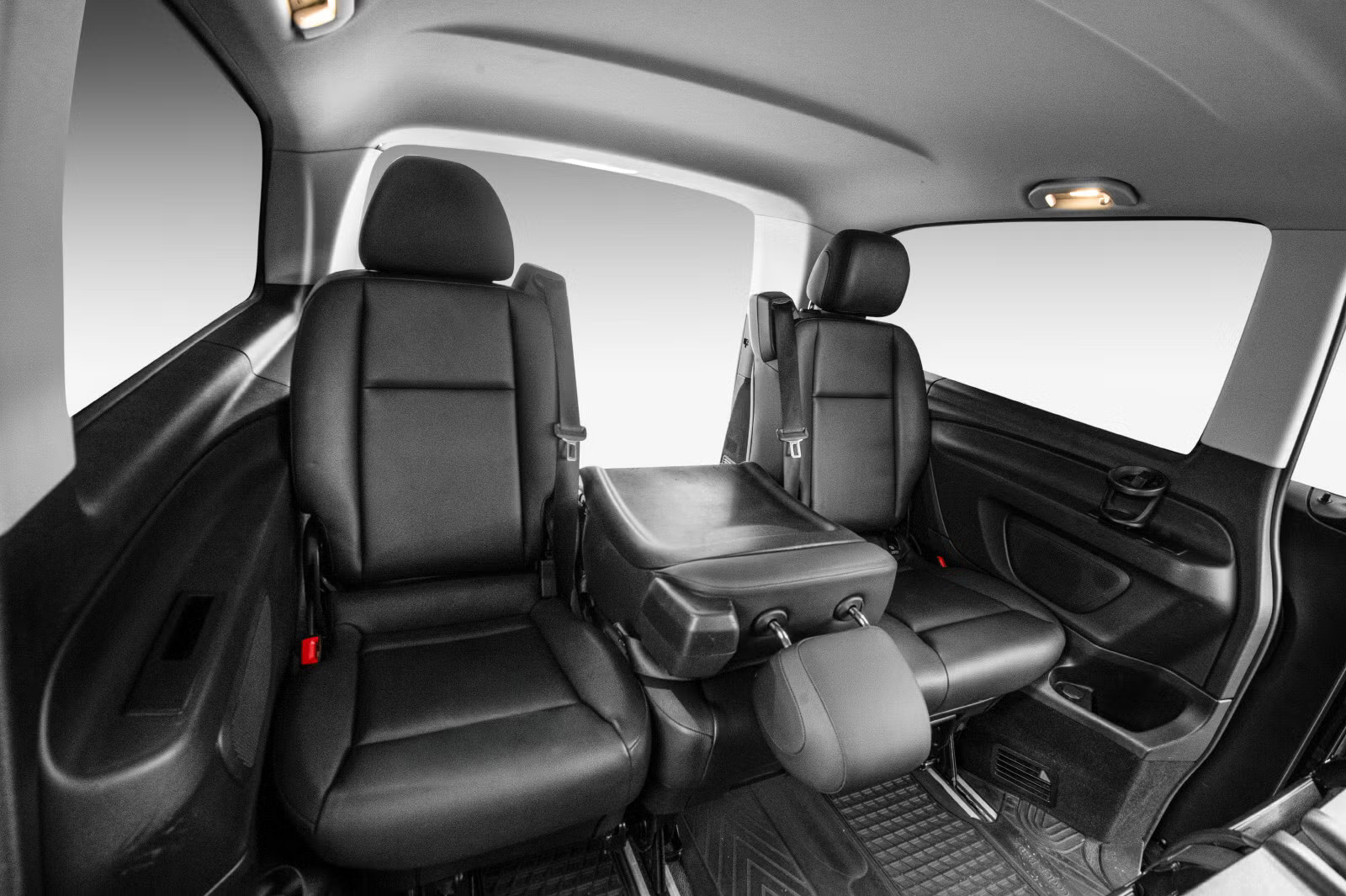 MERCEDES-BENZ VITO TOURER PRO 119 CDi 4-MATIC EXTRA LONGUE - Image 6