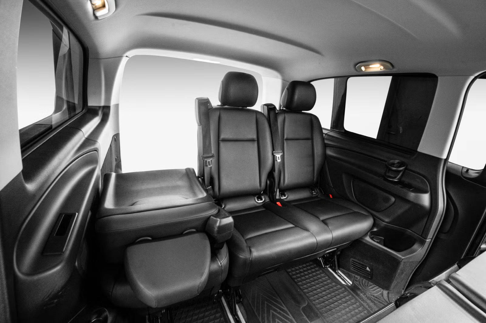 MERCEDES-BENZ VITO TOURER PRO 119 CDi 4-MATIC EXTRA LONGUE - Image 12