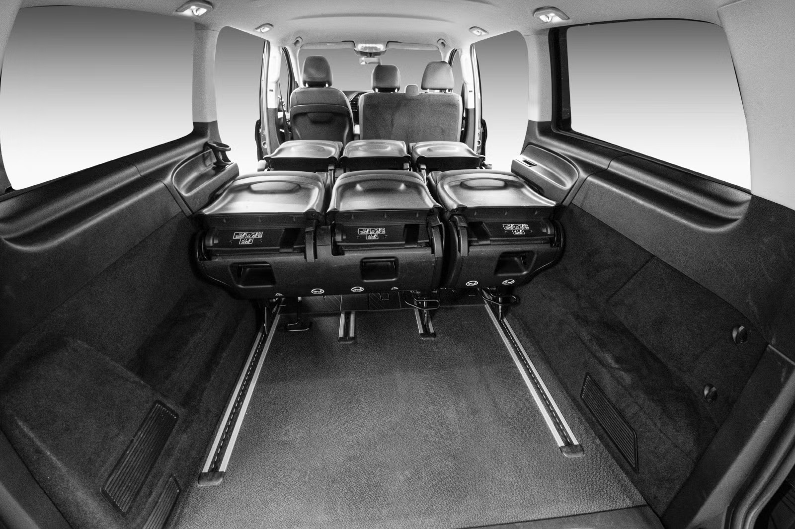 MERCEDES-BENZ VITO TOURER PRO 119 CDi 4-MATIC EXTRA LONGUE - Image 18
