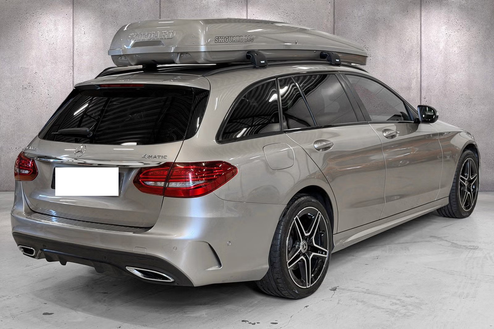 MERCEDES-BENZ C 300D 4MATIC AMG - Image 3