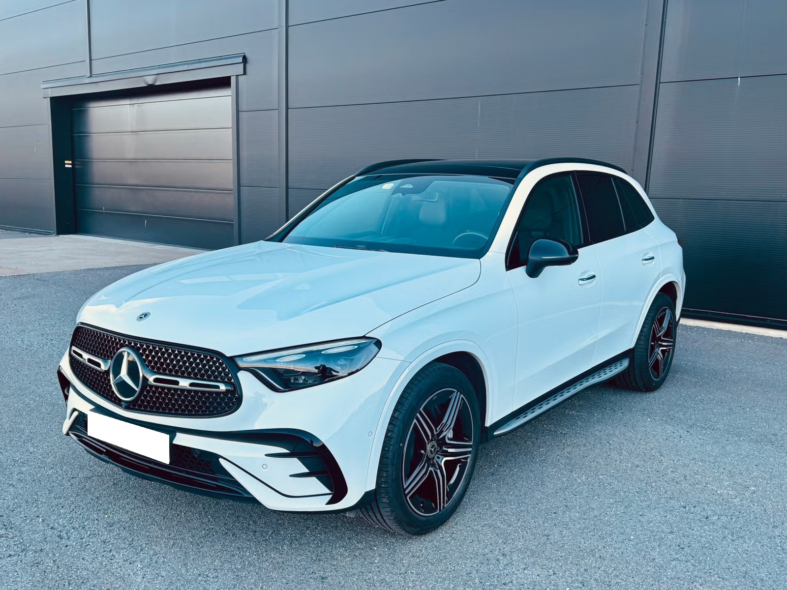 MERCEDES-BENZ GLC 220D 4MATIC AMG PREMIUM PLUS - Image 3