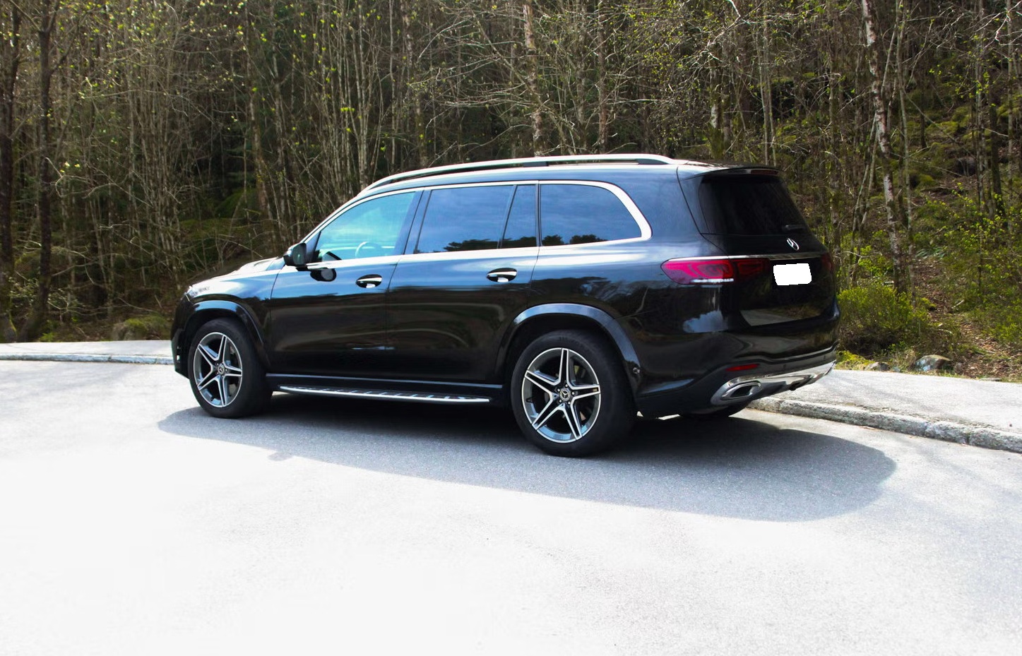 MERCEDES-BENZ GLS 400D 4MATIC AMG - Image 8