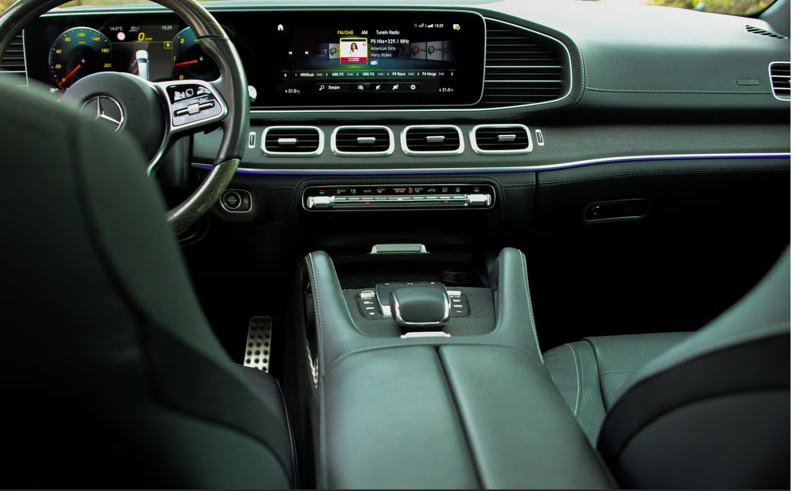 MERCEDES-BENZ GLS 400D 4MATIC AMG - Image 11