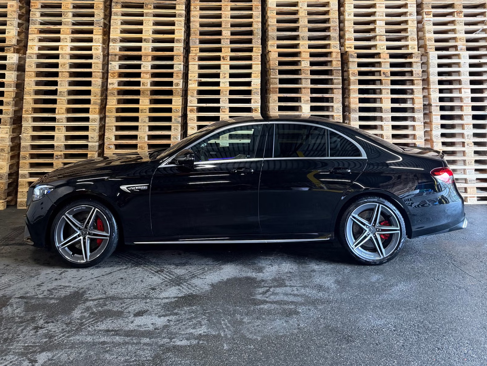 MERCEDES-BENZ E 63 S AMG 4MATIC V8 BITURBO - Image 2