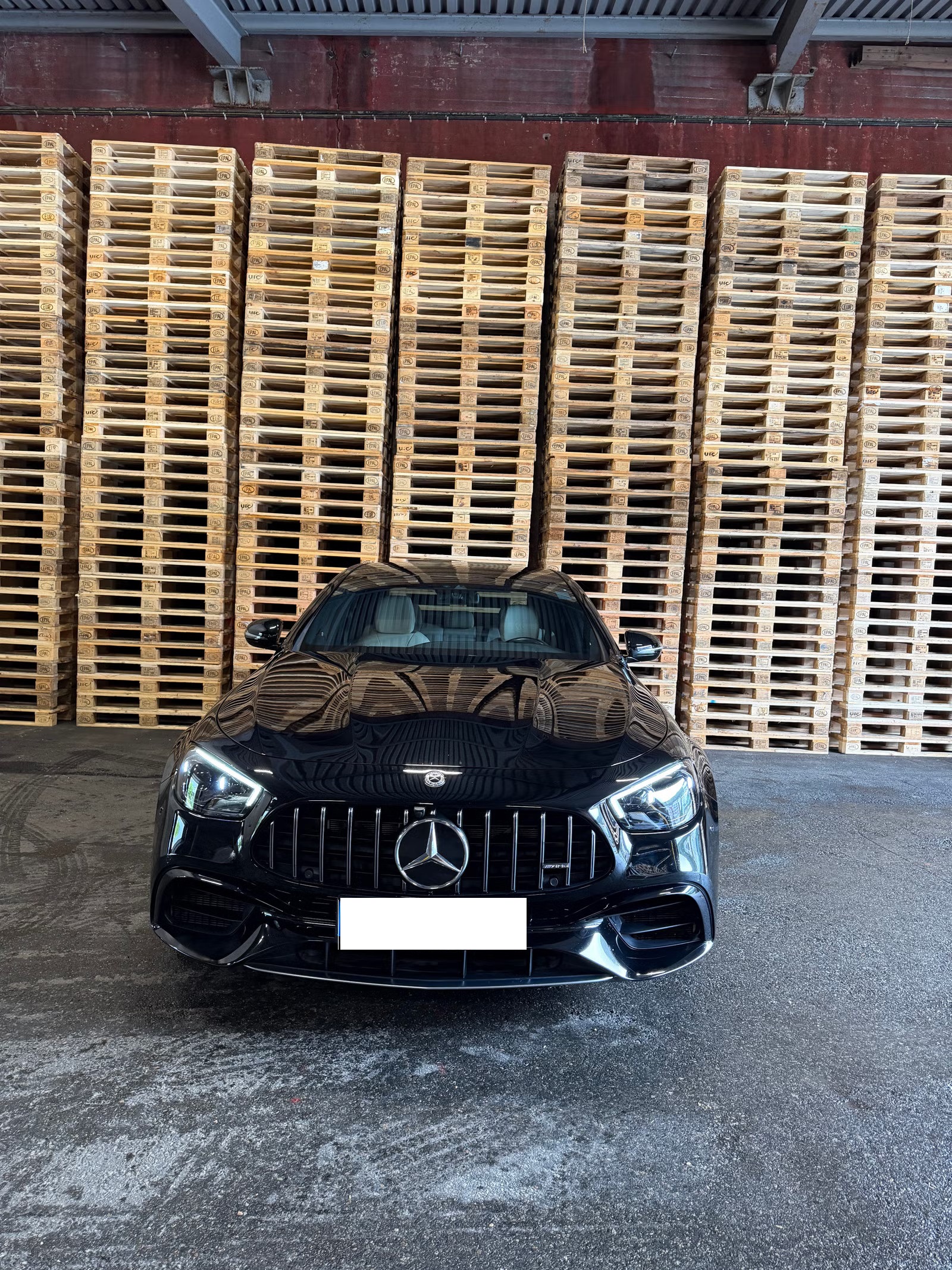 MERCEDES-BENZ E 63 S AMG 4MATIC V8 BITURBO - Image 9