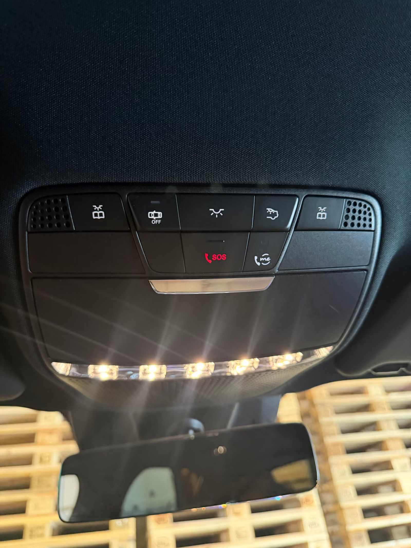 MERCEDES-BENZ E 63 S AMG 4MATIC V8 BITURBO - Image 15
