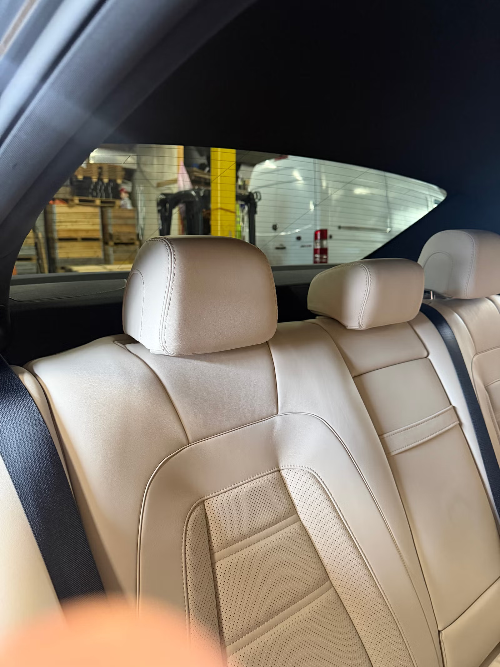 MERCEDES-BENZ E 63 S AMG 4MATIC V8 BITURBO - Image 20