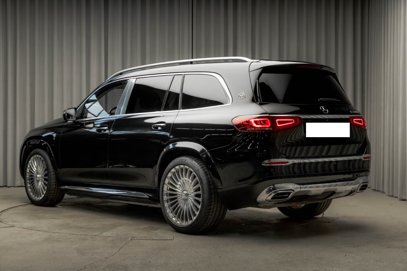 MERCEDES-MAYBACH GLS 600 - Image 3