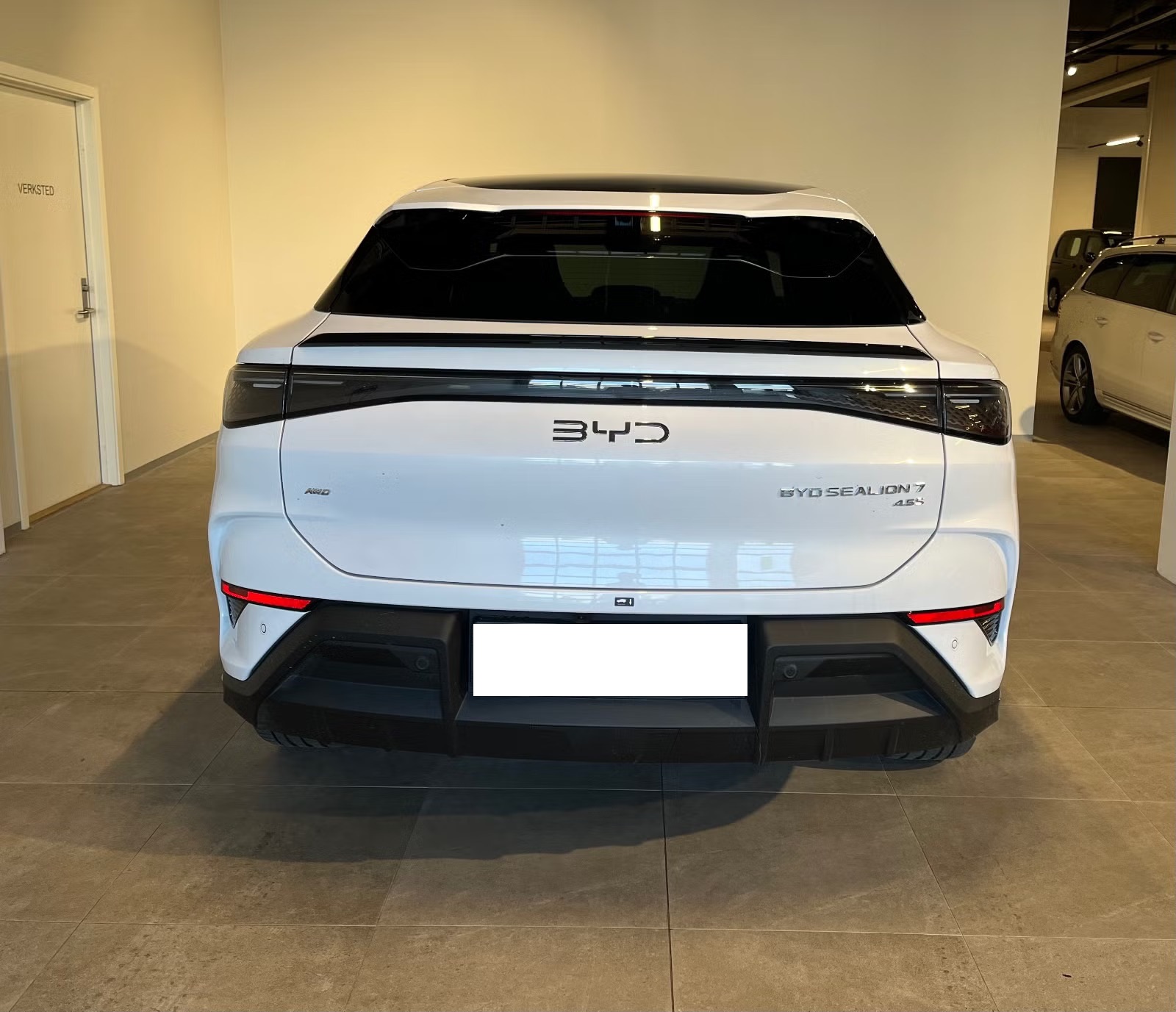 BYD SEALION 7 EXCELLENCE AWD - Image 3