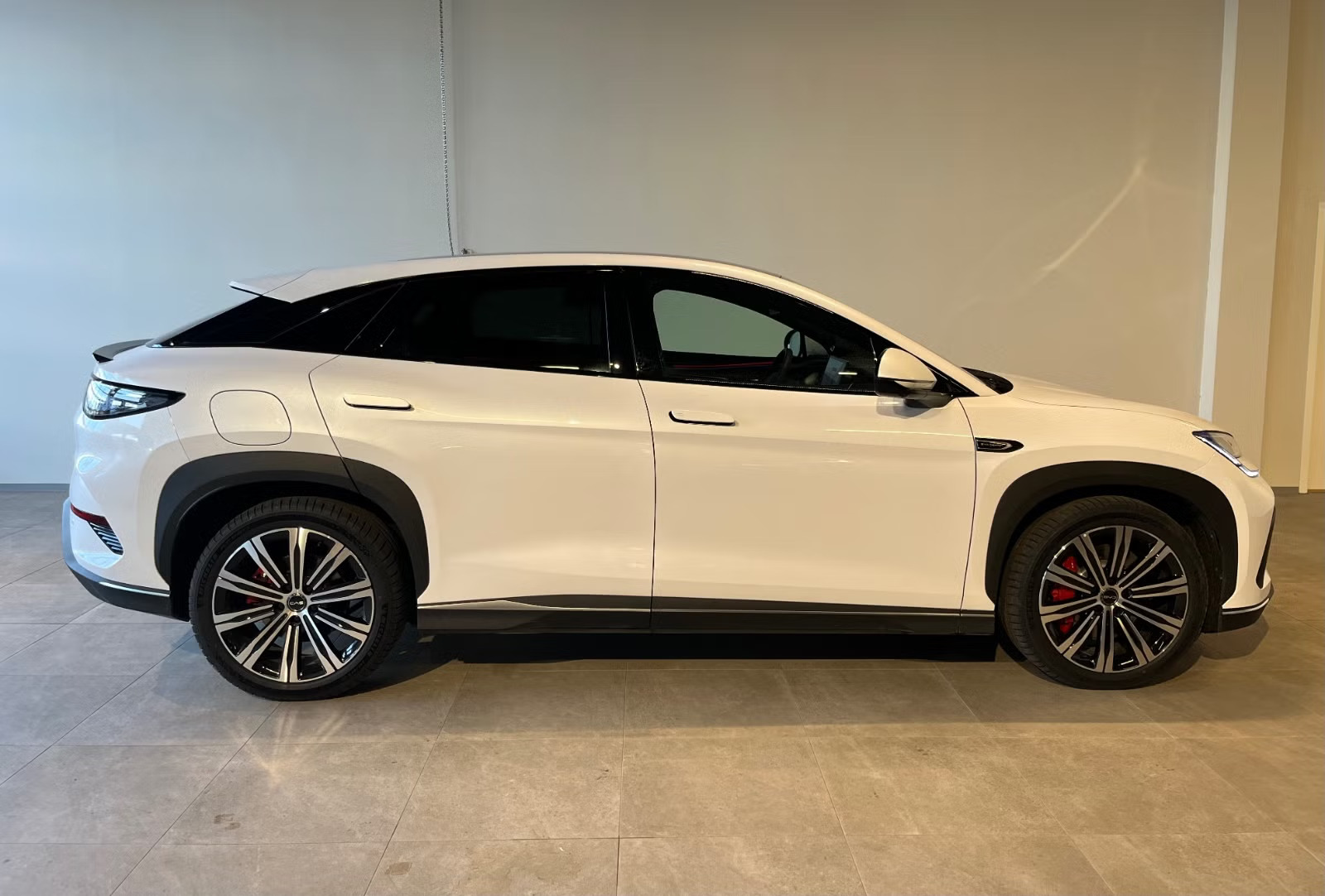 BYD SEALION 7 EXCELLENCE AWD - Image 6