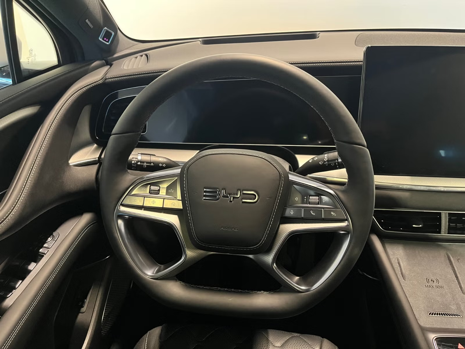 BYD SEALION 7 EXCELLENCE AWD - Image 10