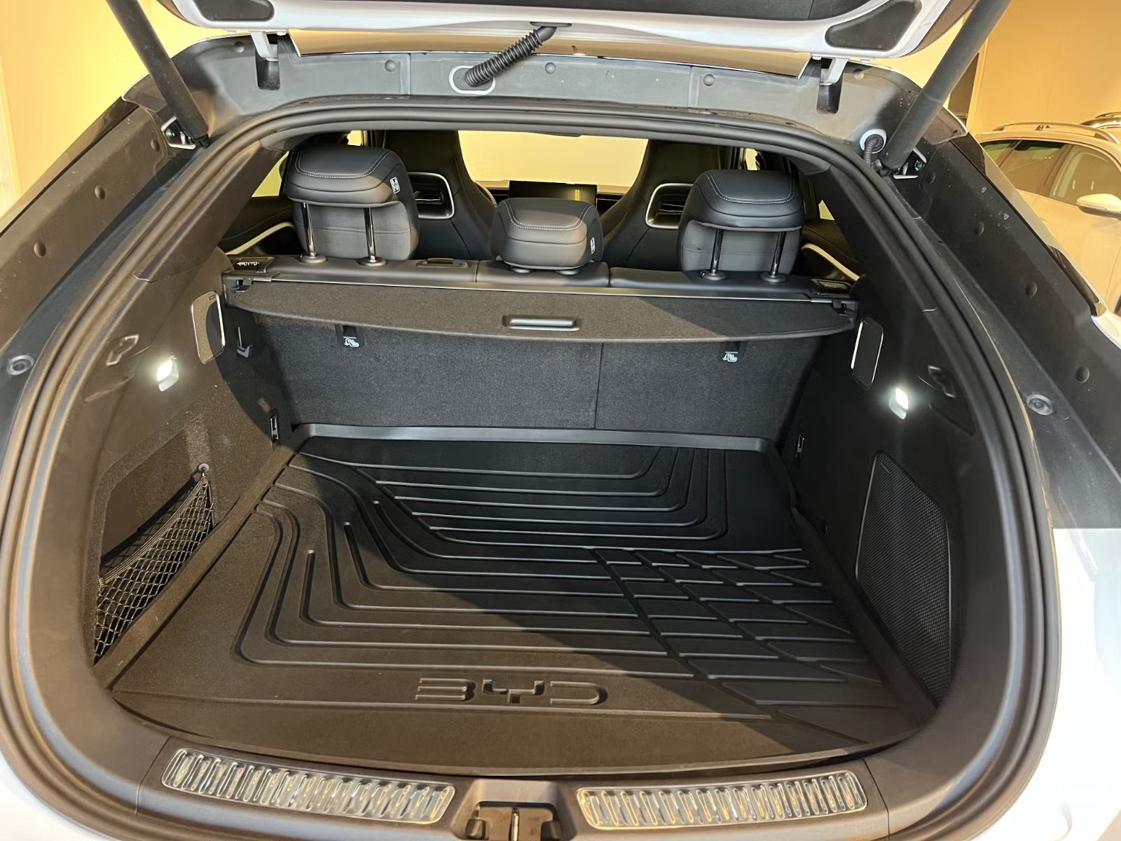 BYD SEALION 7 EXCELLENCE AWD - Image 14